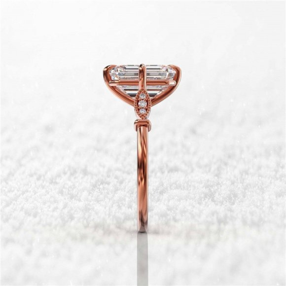 Rose gold Crystal square Shaped Wedding Ring - Picture 5 of 5